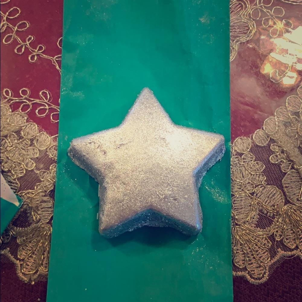 Lush Cosmetics Star Light Star Bright Bubble Bar